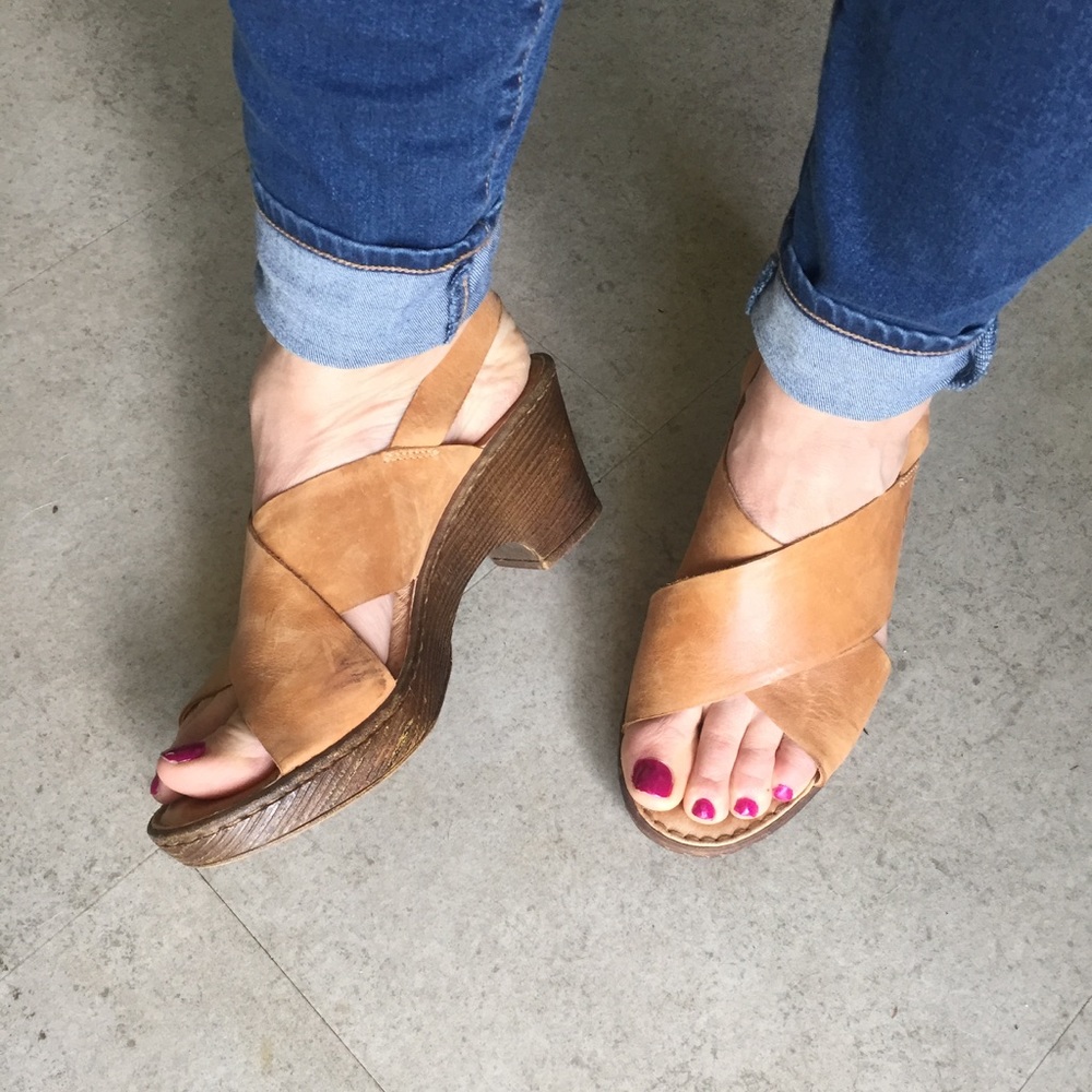 Born Coralyn crisscross wedge sandal